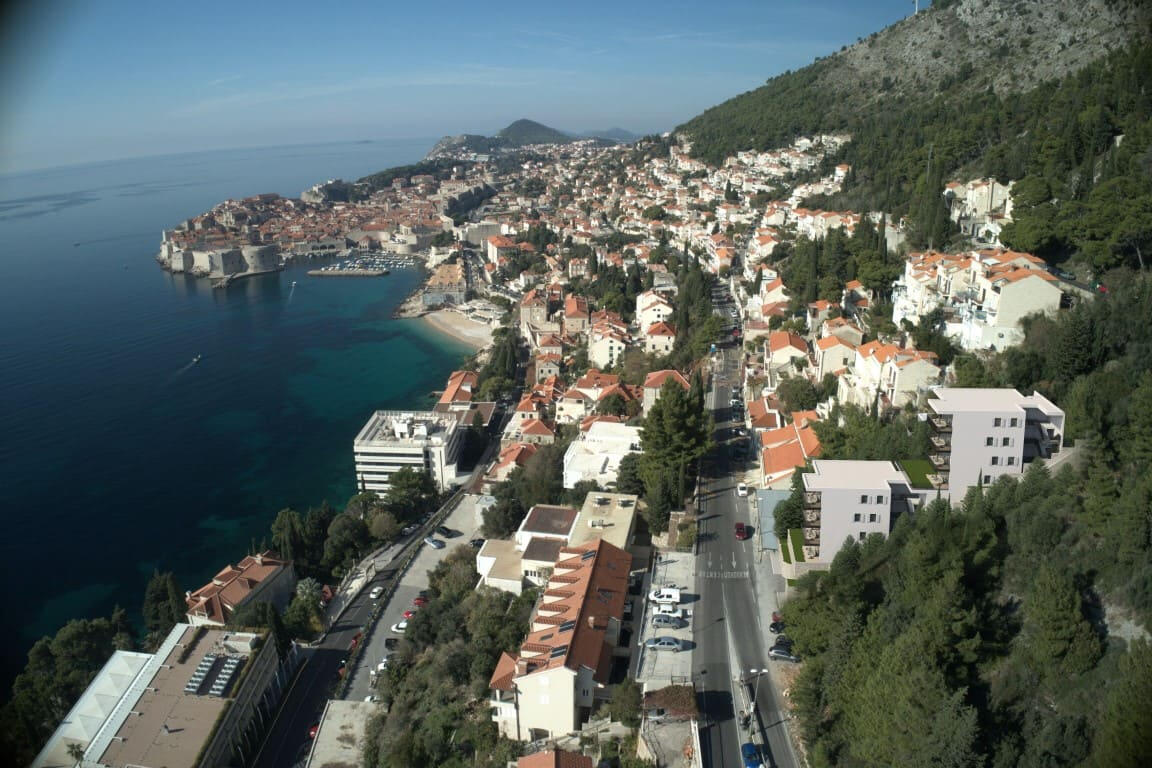 double-multi-apartment-building-3