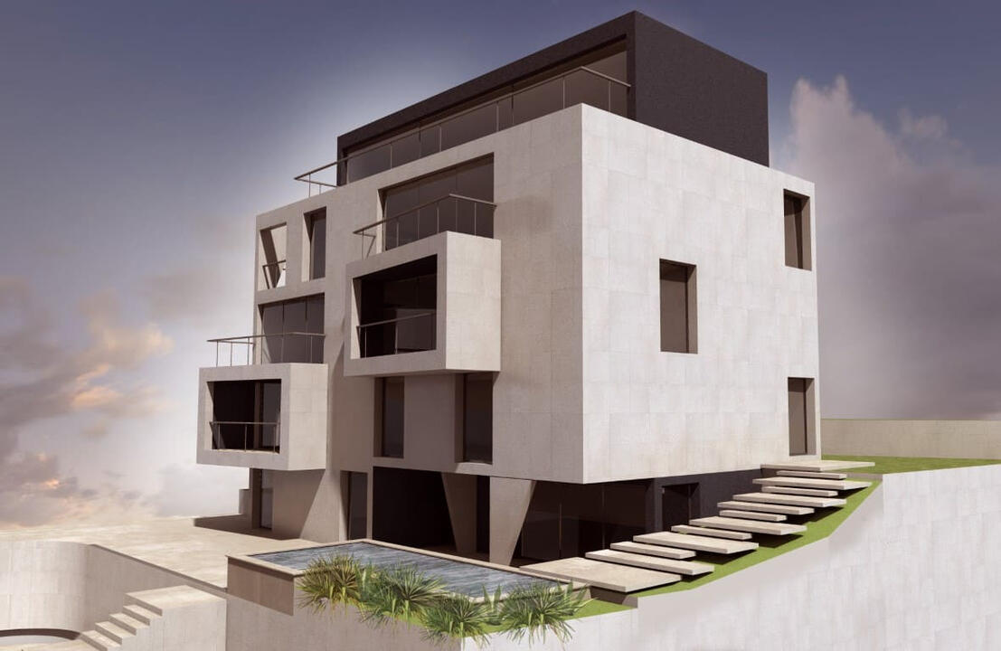 MULTI-FAMILY BUILDING WITH POOL