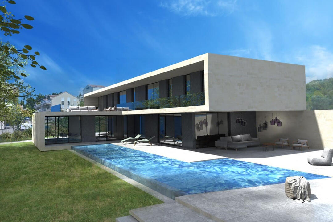 HOLIDAY HOME WITH POOL